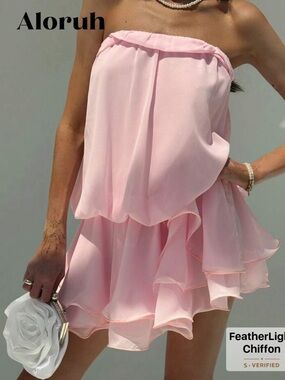 Soft Bubblegum Pink Strapless Ruffle Layered Mini Dress M Medium